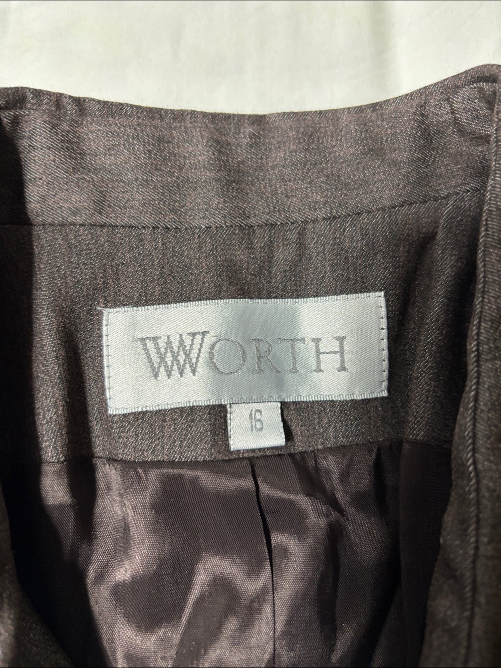 Skirt Subcategory Identification